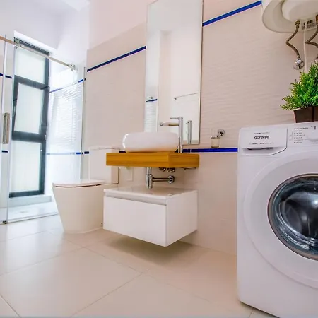 아파트 Forest By The Sea